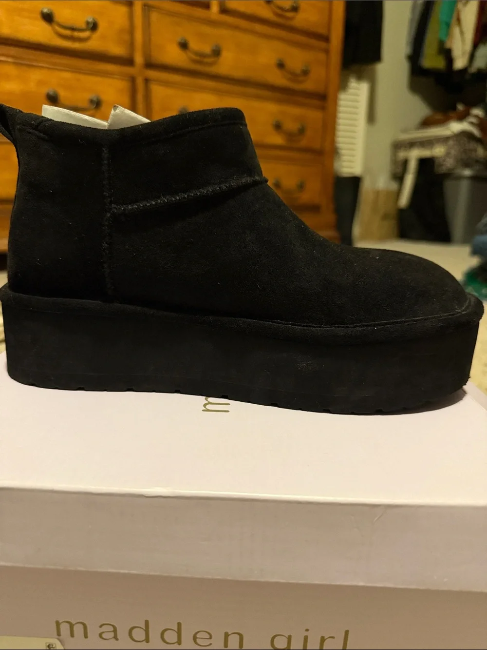 Madden Girl Black Suede Platform Ankle Boots Size 8